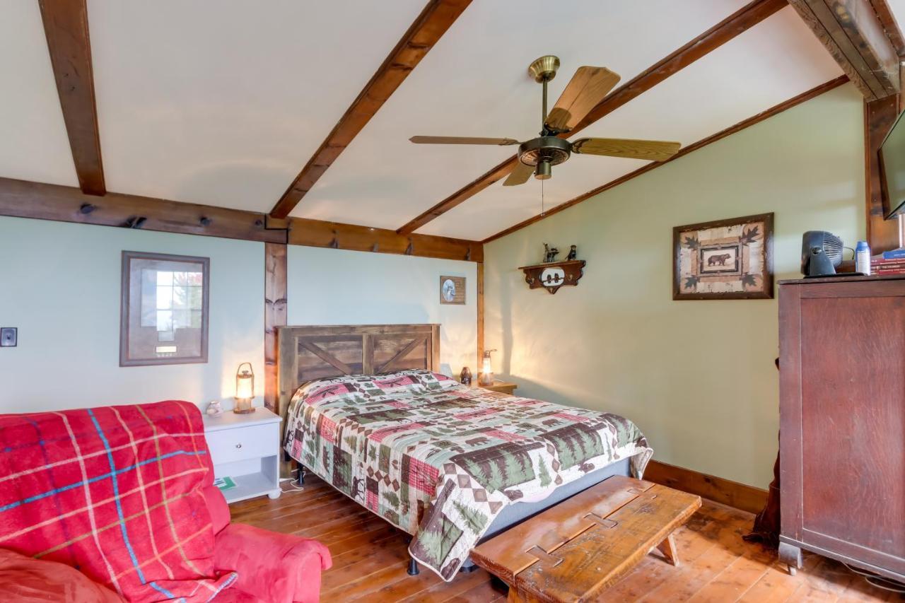 Mountaintop Ellijay Cabin With Private Hot Tub Exterior photo